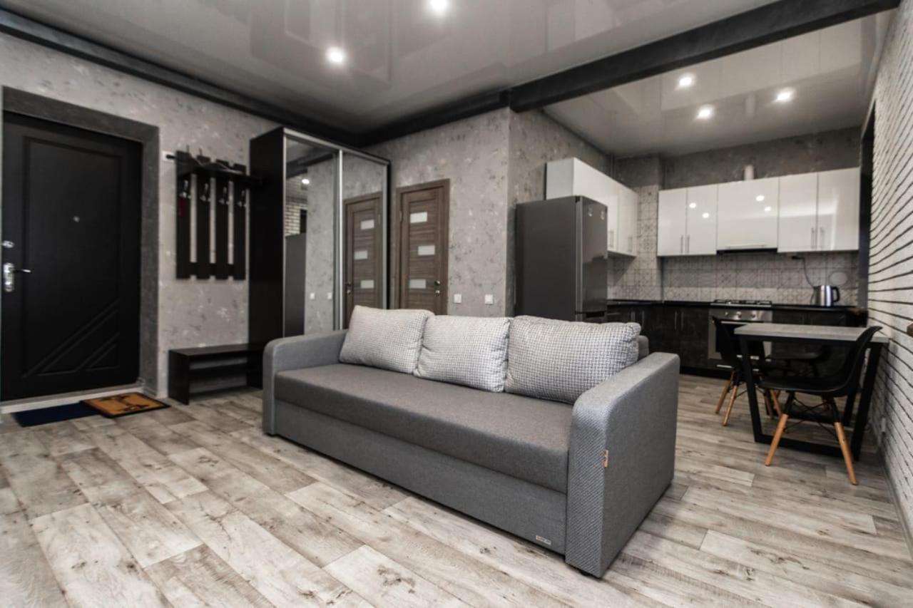 Loft Apartment On Svobody Kamianske Luaran gambar
